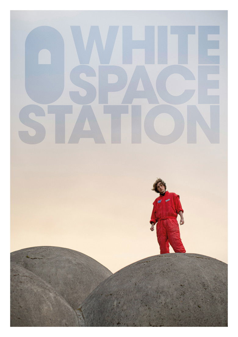 Imatge de White Space Station