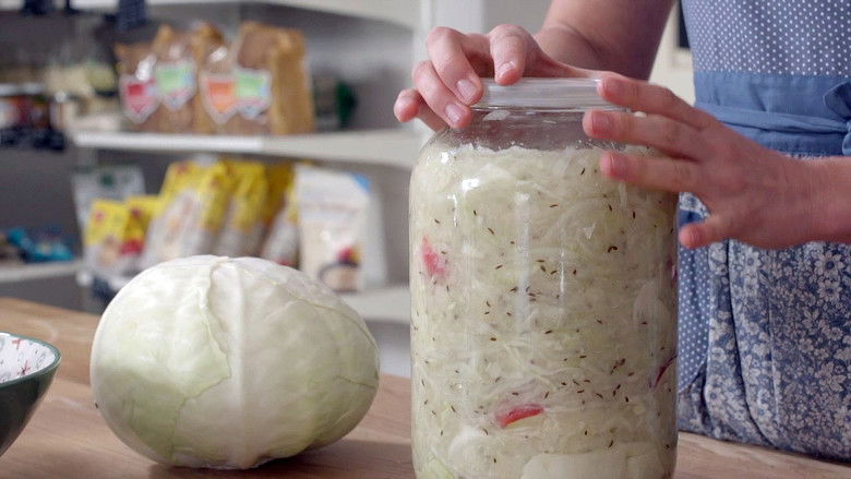 Still image for Co naše babičky uměly a na co my jsme zapomněli season 1 episode 6: Episode 6