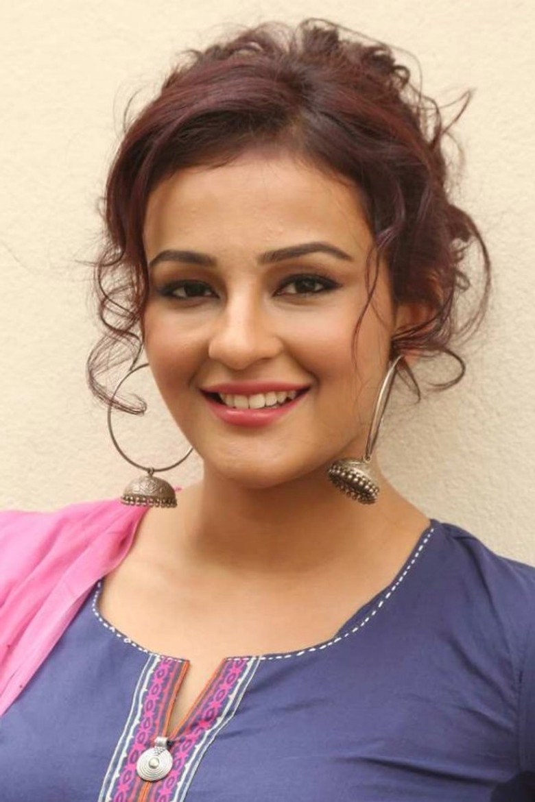 Seerat Kapoor photo 2