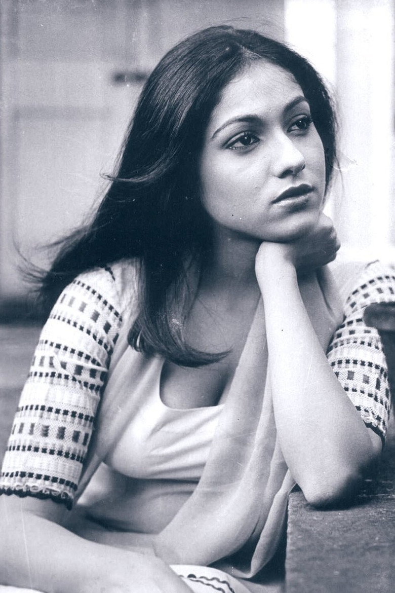 Tina Munim photo 4