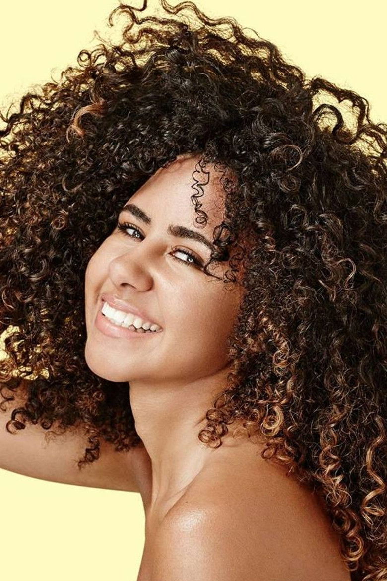 Nia Pettitt portrait image