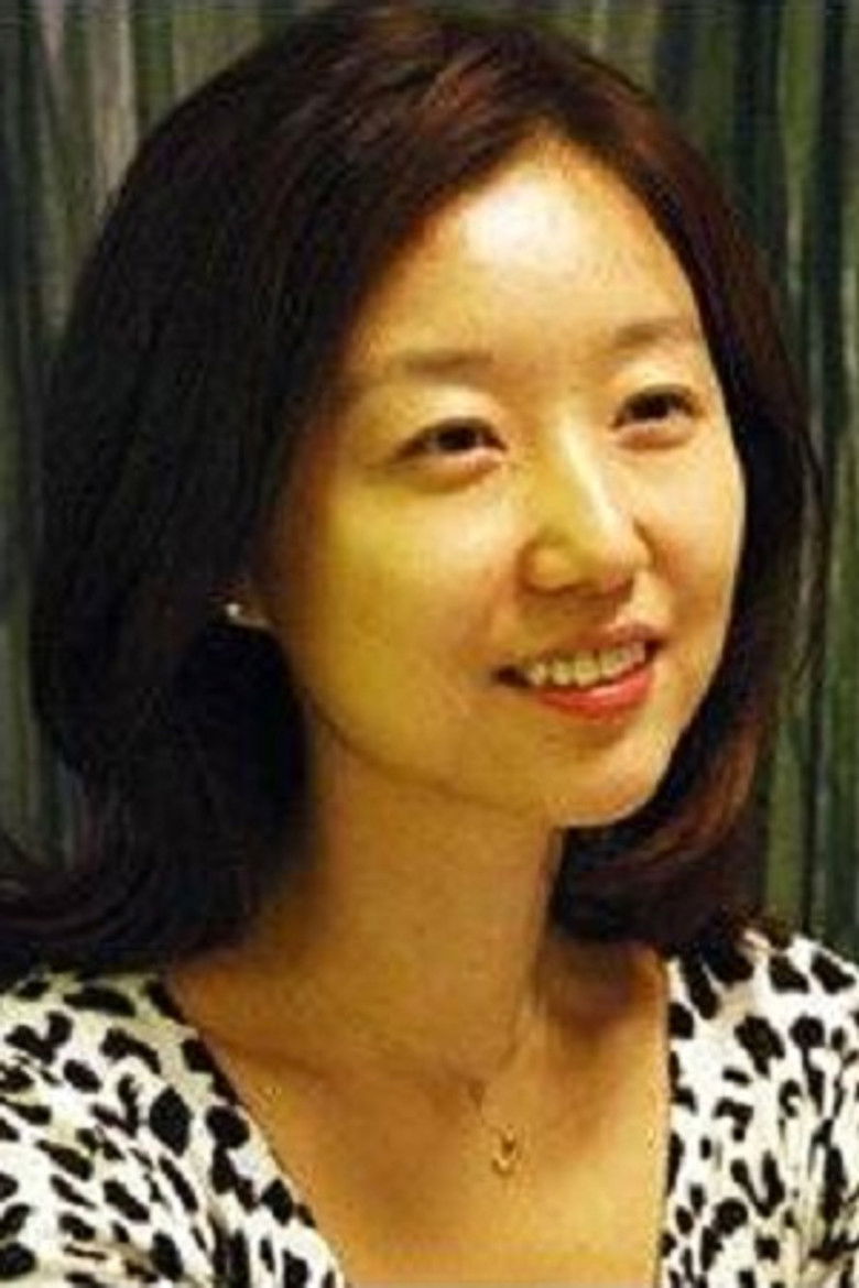 Moon Ji Young portrait image