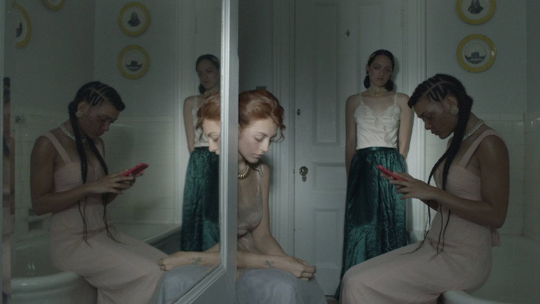 Image d'arrière-plan 1 du film Girls Will Be