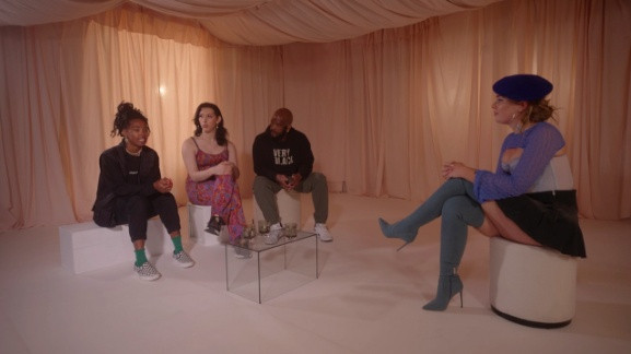 Still image for Tessel in Cyberspace season 1 episode 1: Clout Chaser or Internethero?