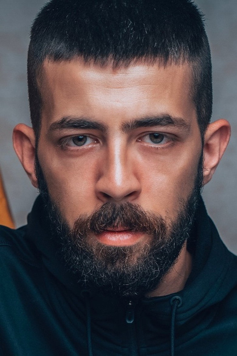 Aytaç Uşun photo 3