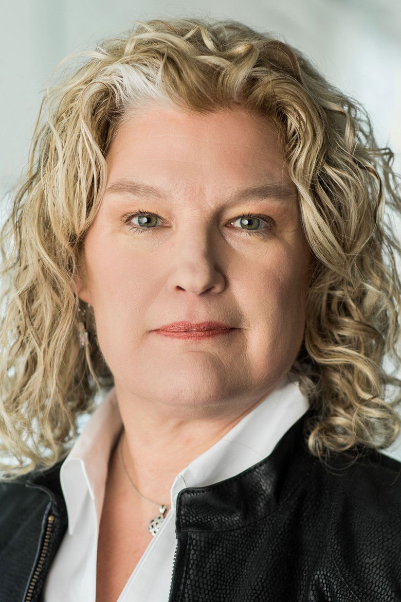 Lauren Onkey portrait image