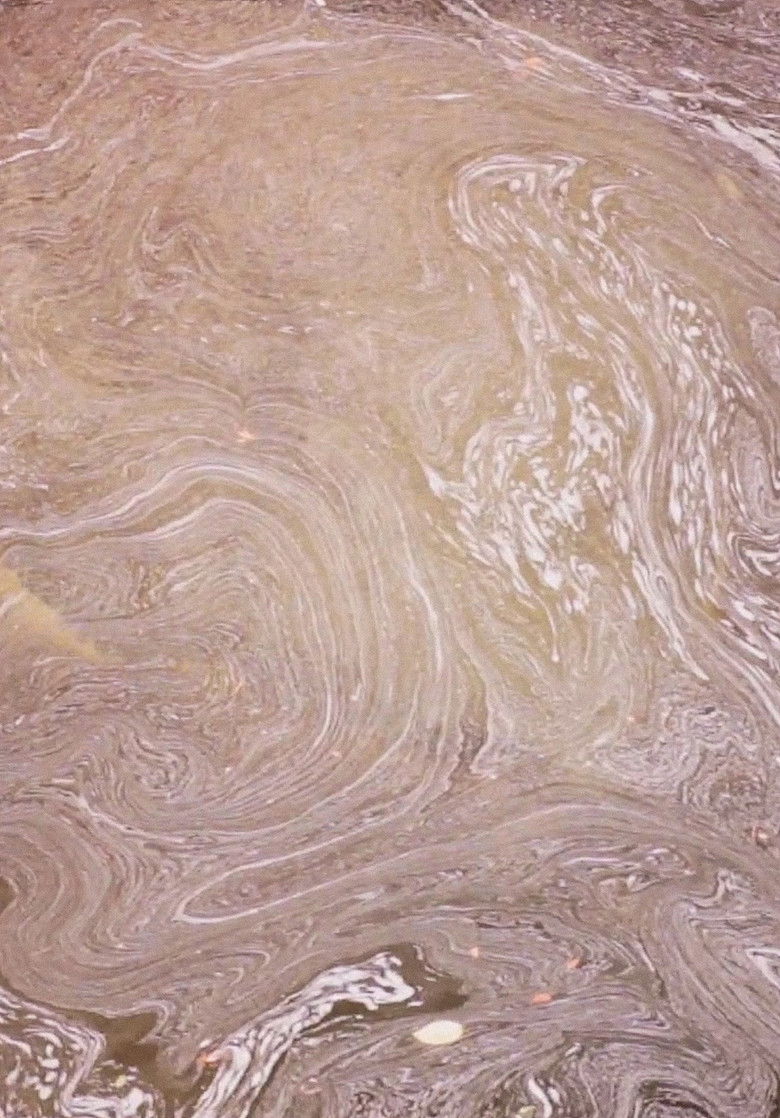 Imatge de 浮いてる集団