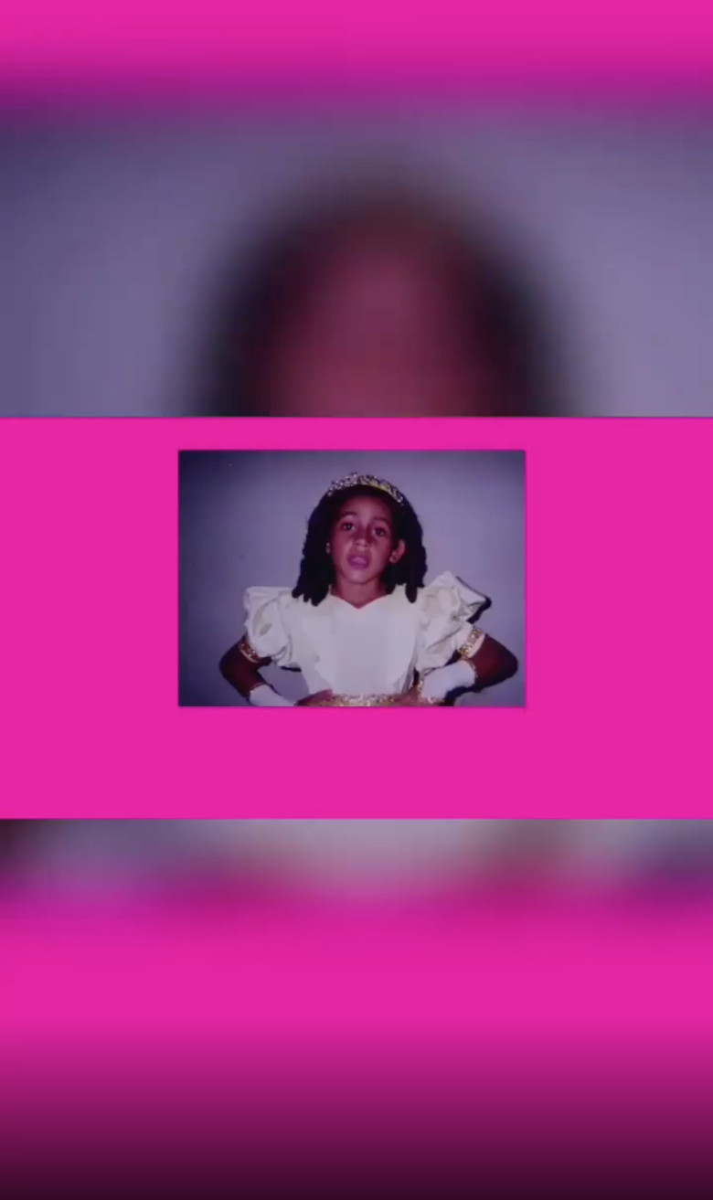 Imatge de Rebu - A Egolombra de uma Sapatão Quase Arrependida