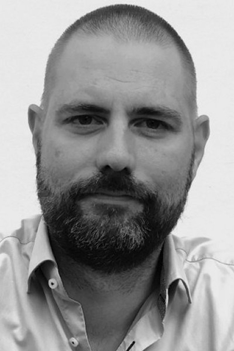 Thomas Ravn portrait image