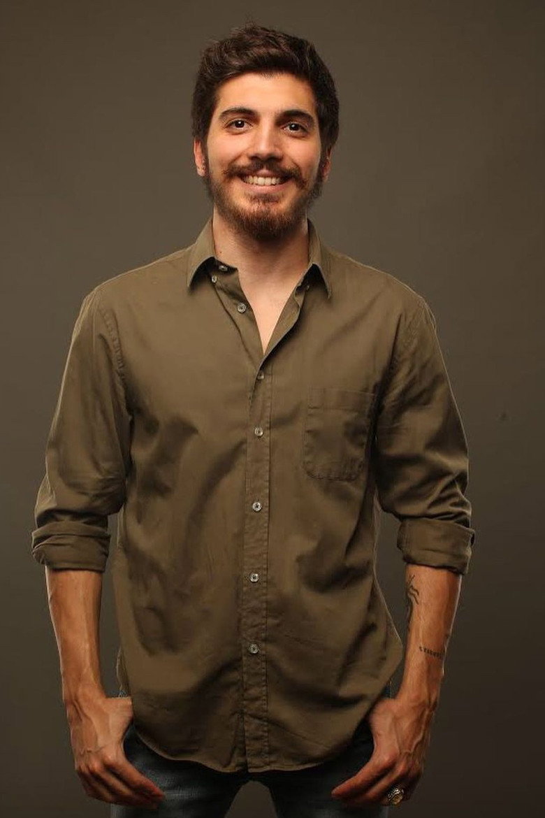 Hür Can Davran portrait