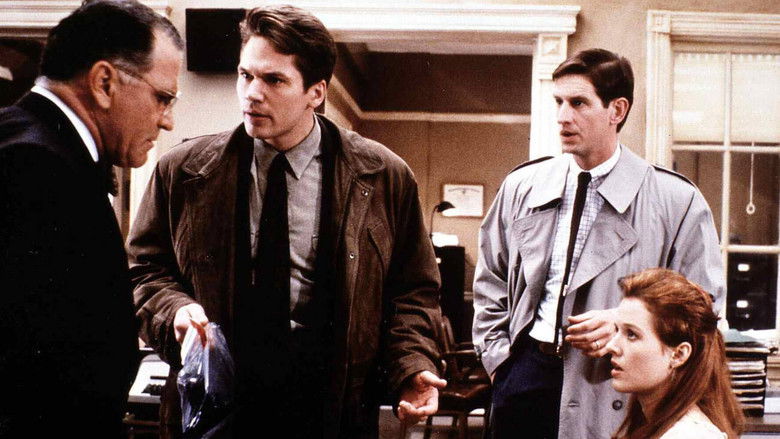 Imatge de The Gun in Betty Lou's Handbag