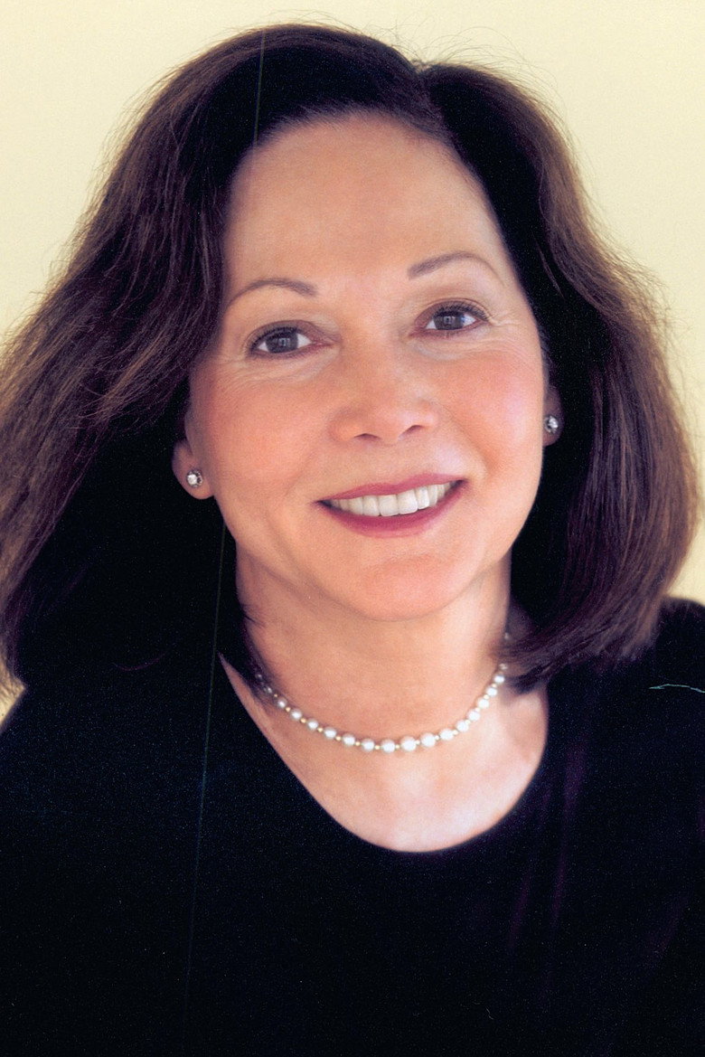 Nancy Kwan photo 3