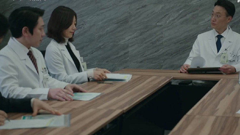 Still from The World of the Married - Season 1 Episode 9