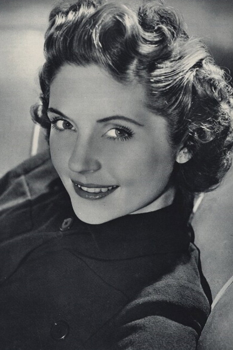 Dorothy Hyson photo 2