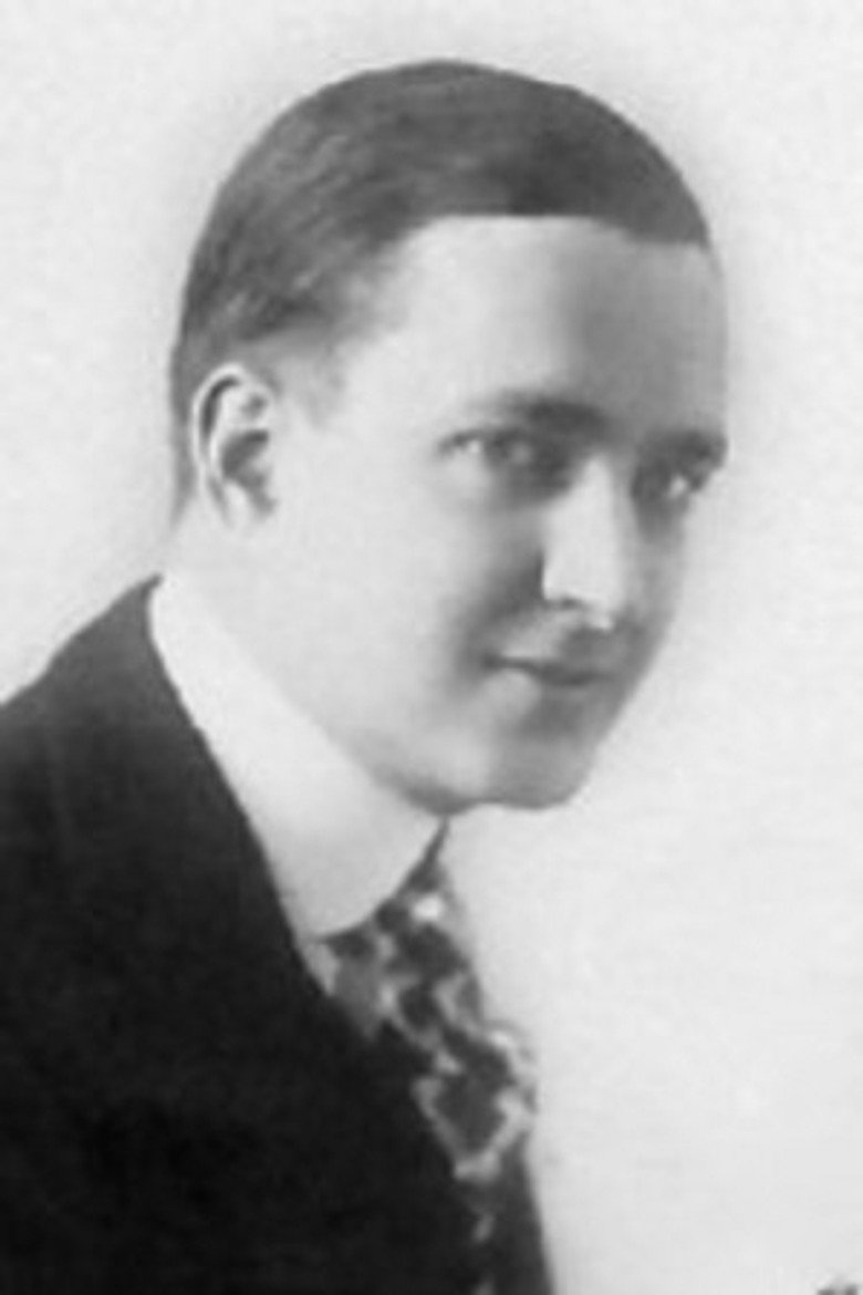 Harris Gordon photo 3