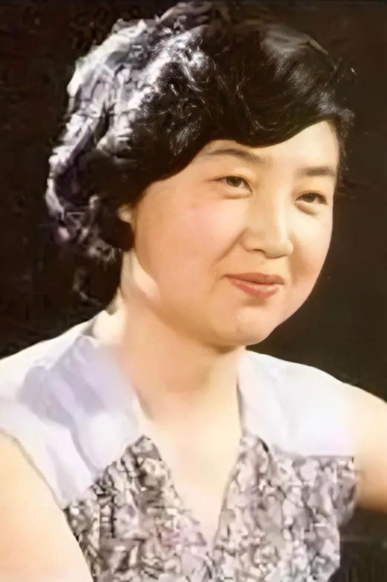 Sun Guizhen portrait image