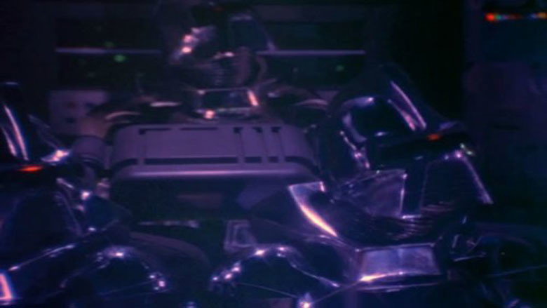 Still from Battlestar Galactica - ซีซัน 1 ตอน 4