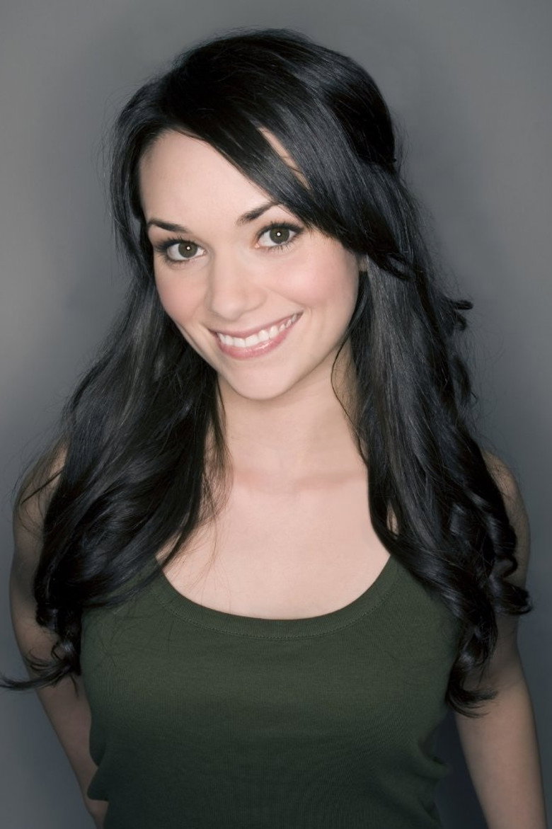 Carmen Lavigne photo 2