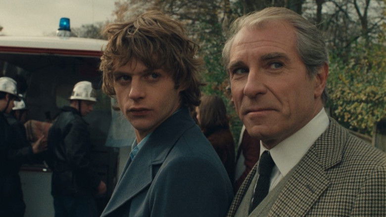 Image d'arrière-plan 1 du film Poulet au vinaigre