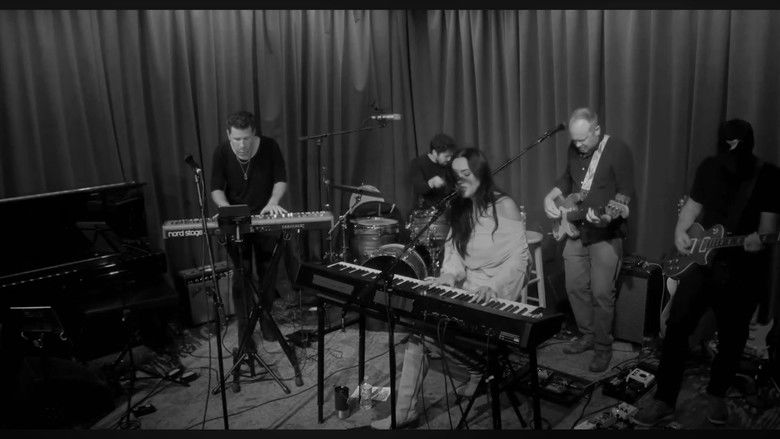 Amelia McLean - Live at The Hotel Cafe