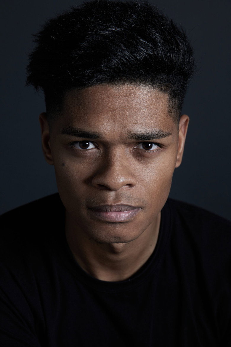 Alzavia Abrahams, Acting