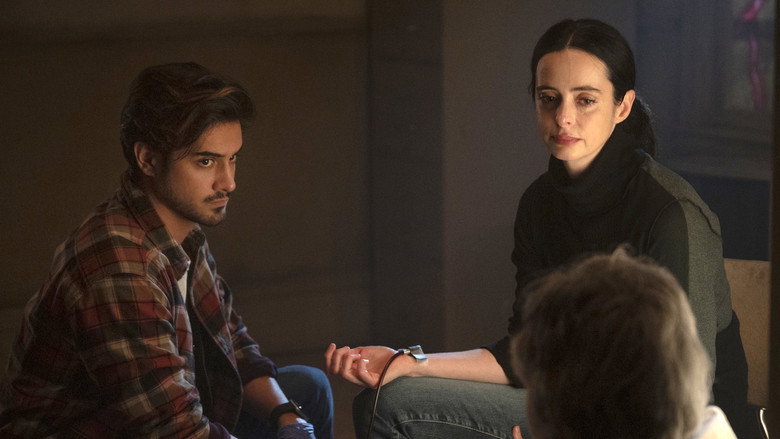 Still from Orphan Black: Echoes - Season 1 Episode 9