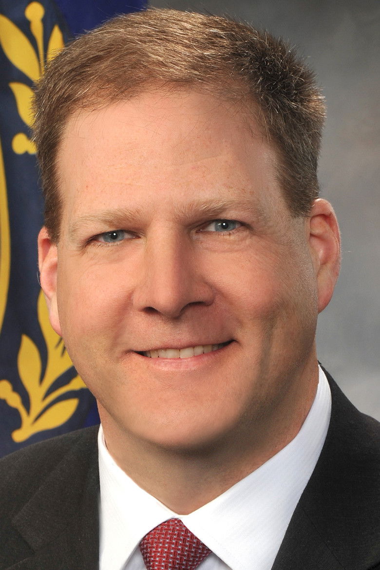 Chris Sununu portrait image