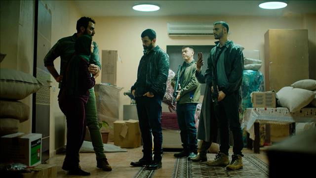 Still image for East Side season 1 episode 1: Momi