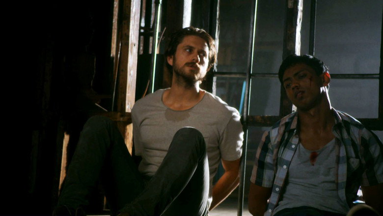Still from Graceland - Season 3 Episode 8