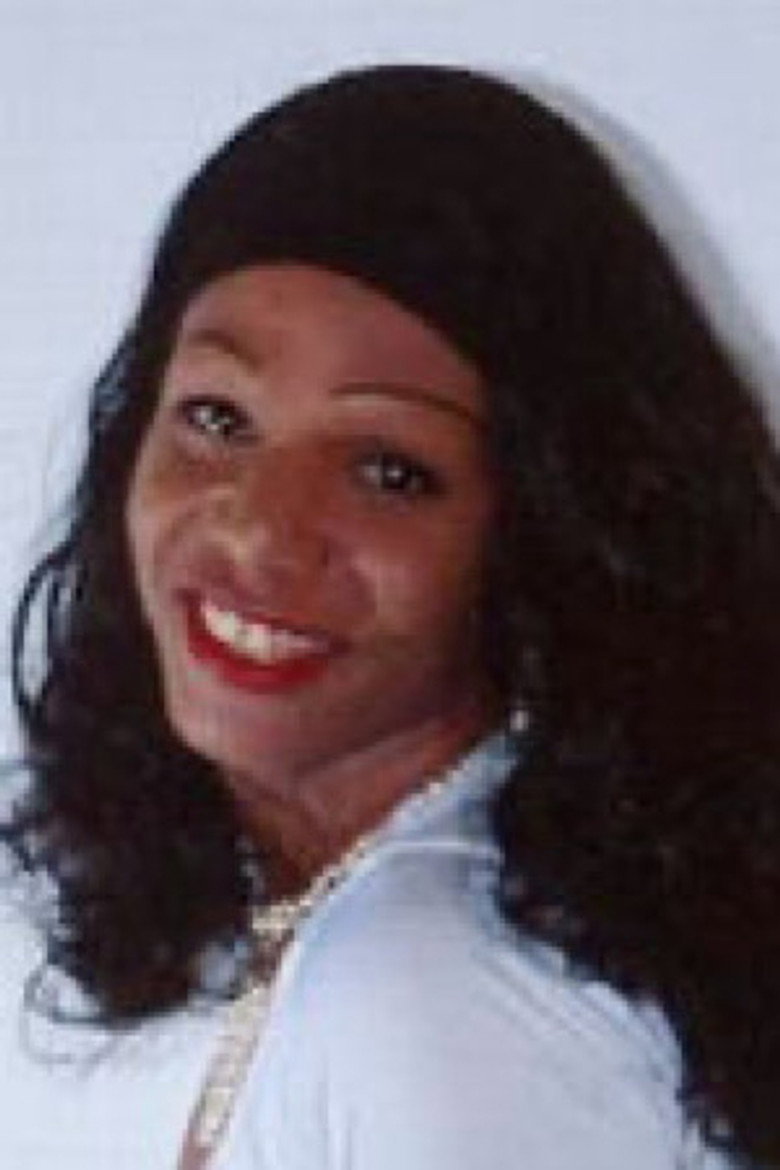 Monik portrait