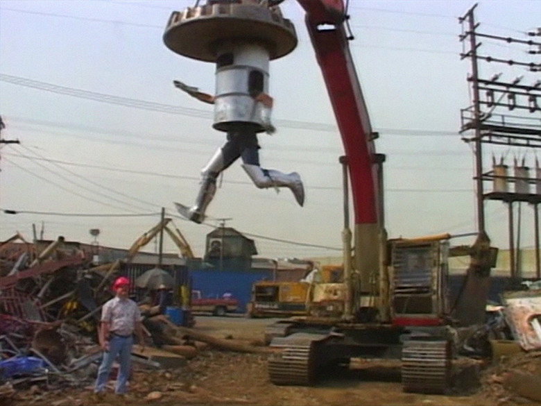 Still from Jackass - Season 3 Episode 6