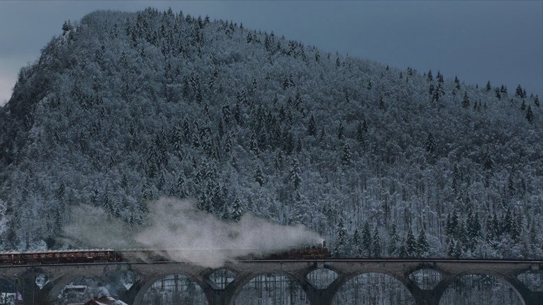 Frame from Orient-Express : le voyage d'une légende