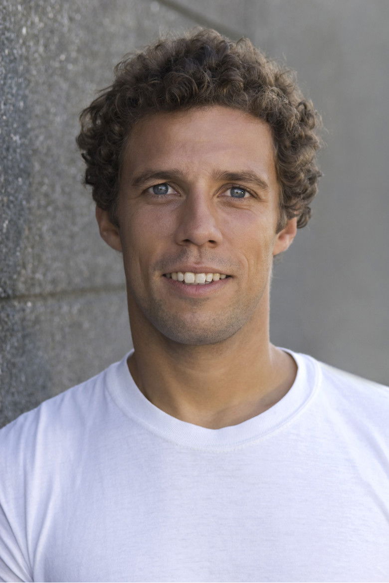 Freddy dos Santos portrait image