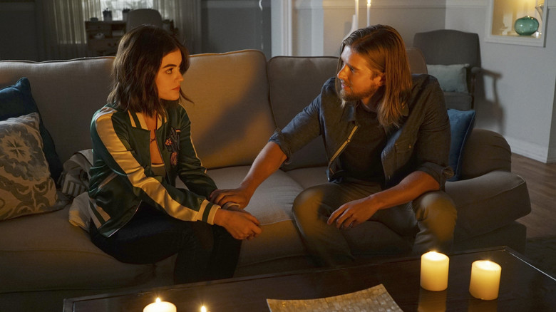 Still from Малки сладки лъжкини - Сезон 7 Епизод 9