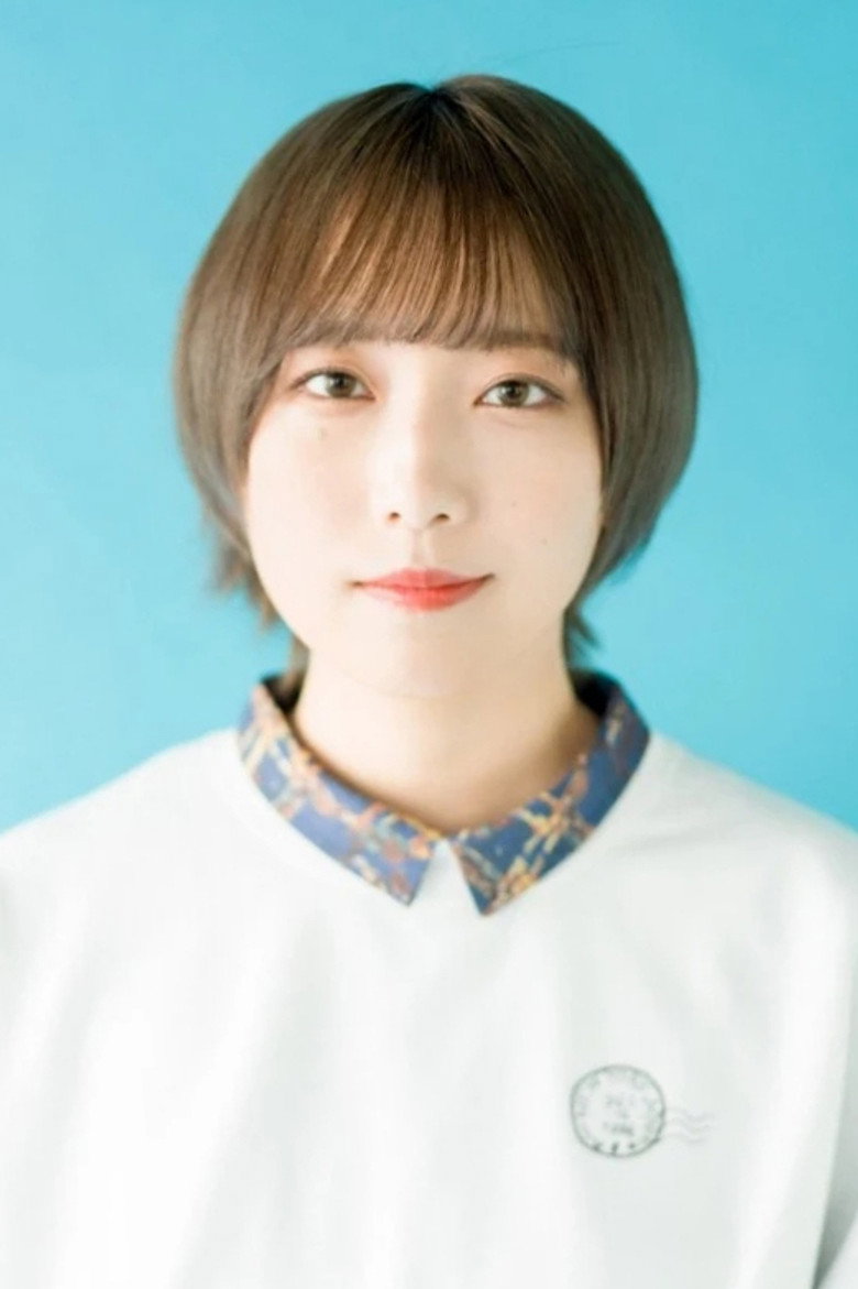 Minami Hinata photo