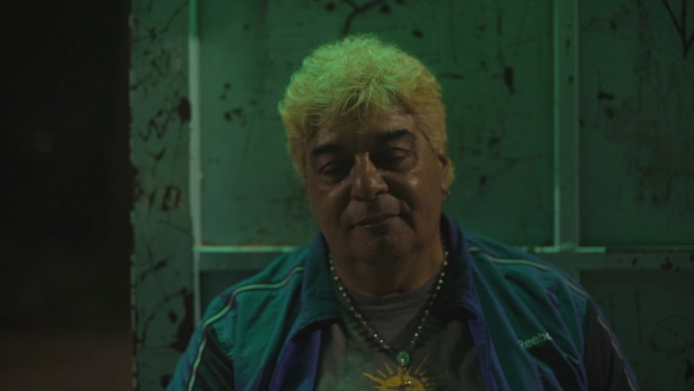 Maldigo en voz baja 8