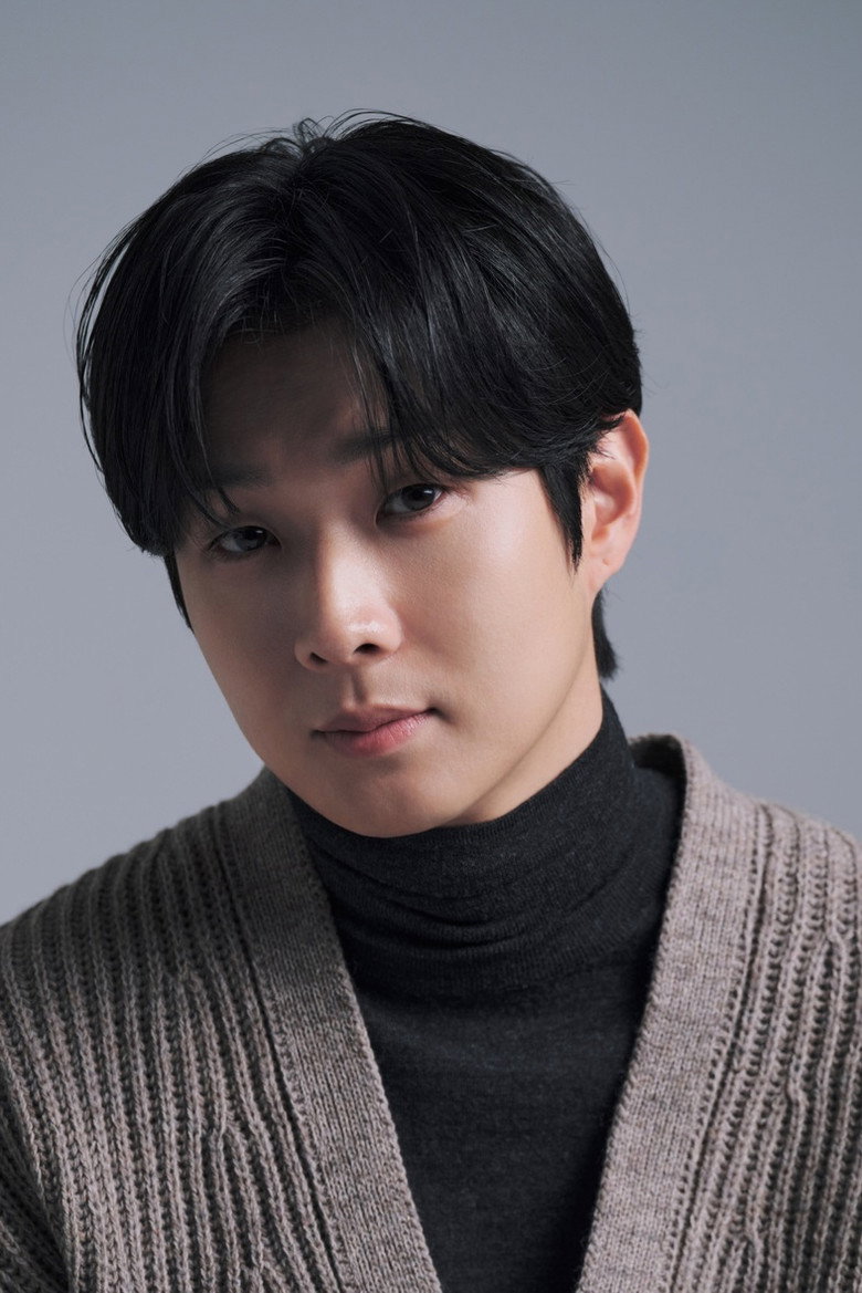 Choi Woo-shik photo 4