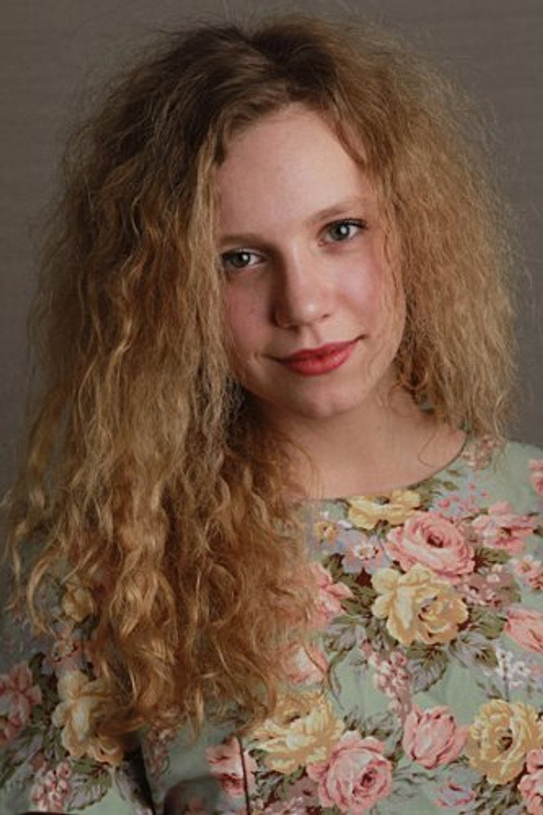 Emma Sehested Høeg photo 6