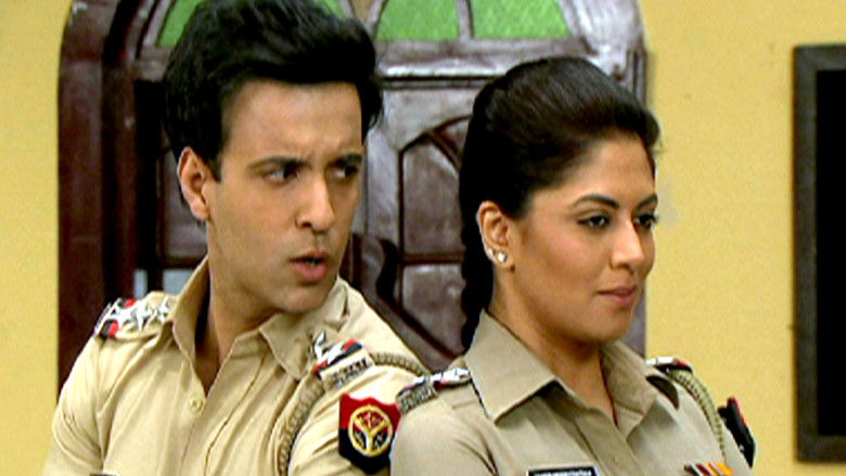 Still image for F.I.R. season 1 episode 1319: Plastic Samosa