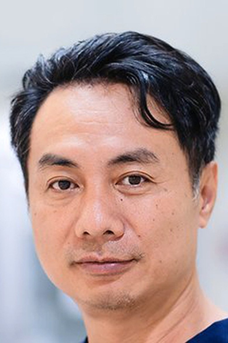 Ảnh Theerachai Naewpuwanon
