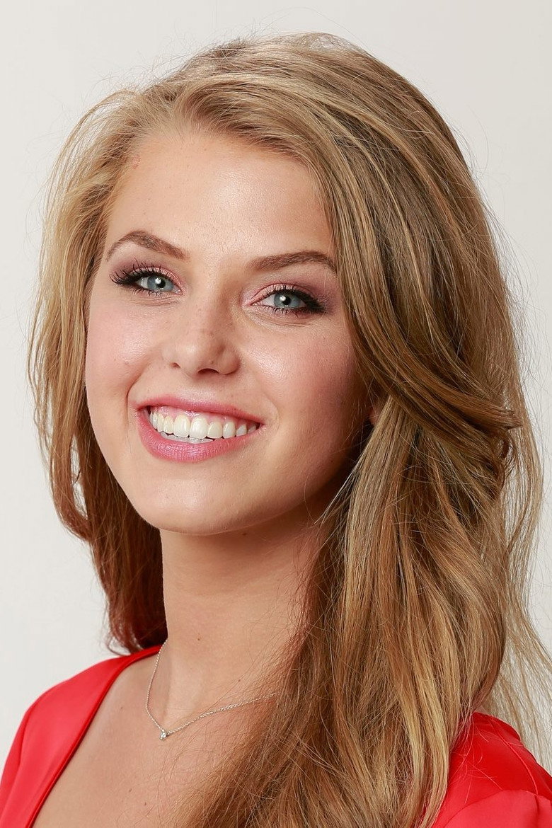 Haleigh Broucher portrait