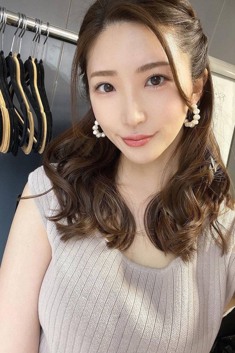 Photo de 松嶋えいみ