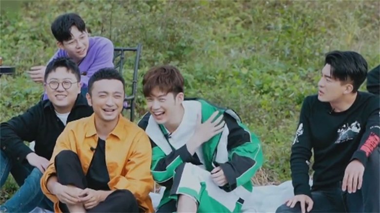 Still image for Hello Life season 1 episode 6: Episode 6