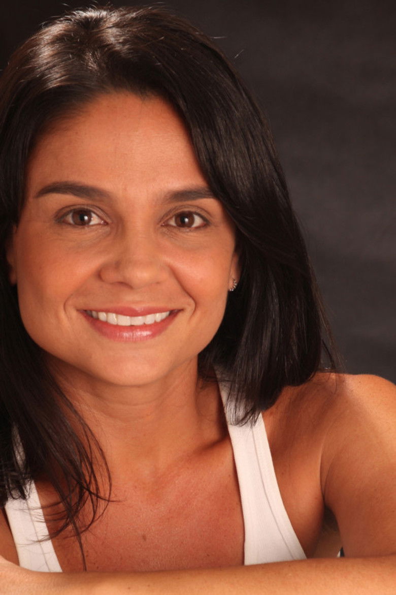 Cristina Fagundes portrait image