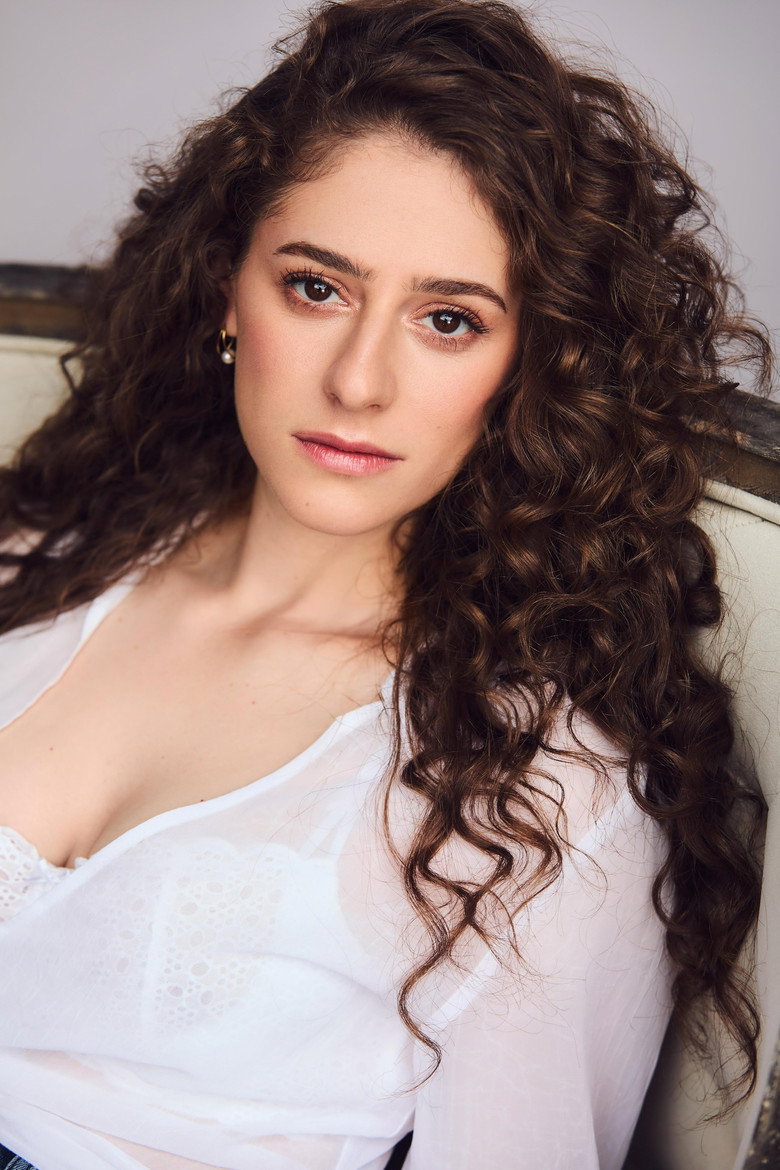 Anna DeRusso 4