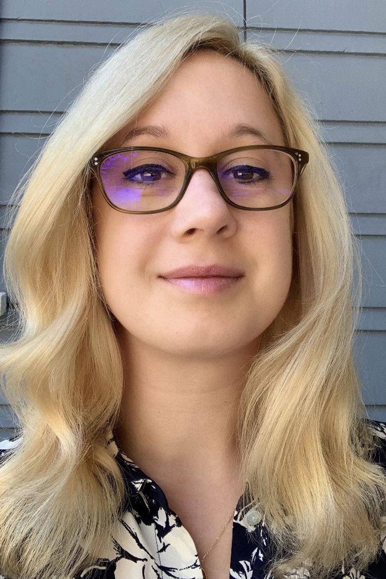 Simone Finch portrait image