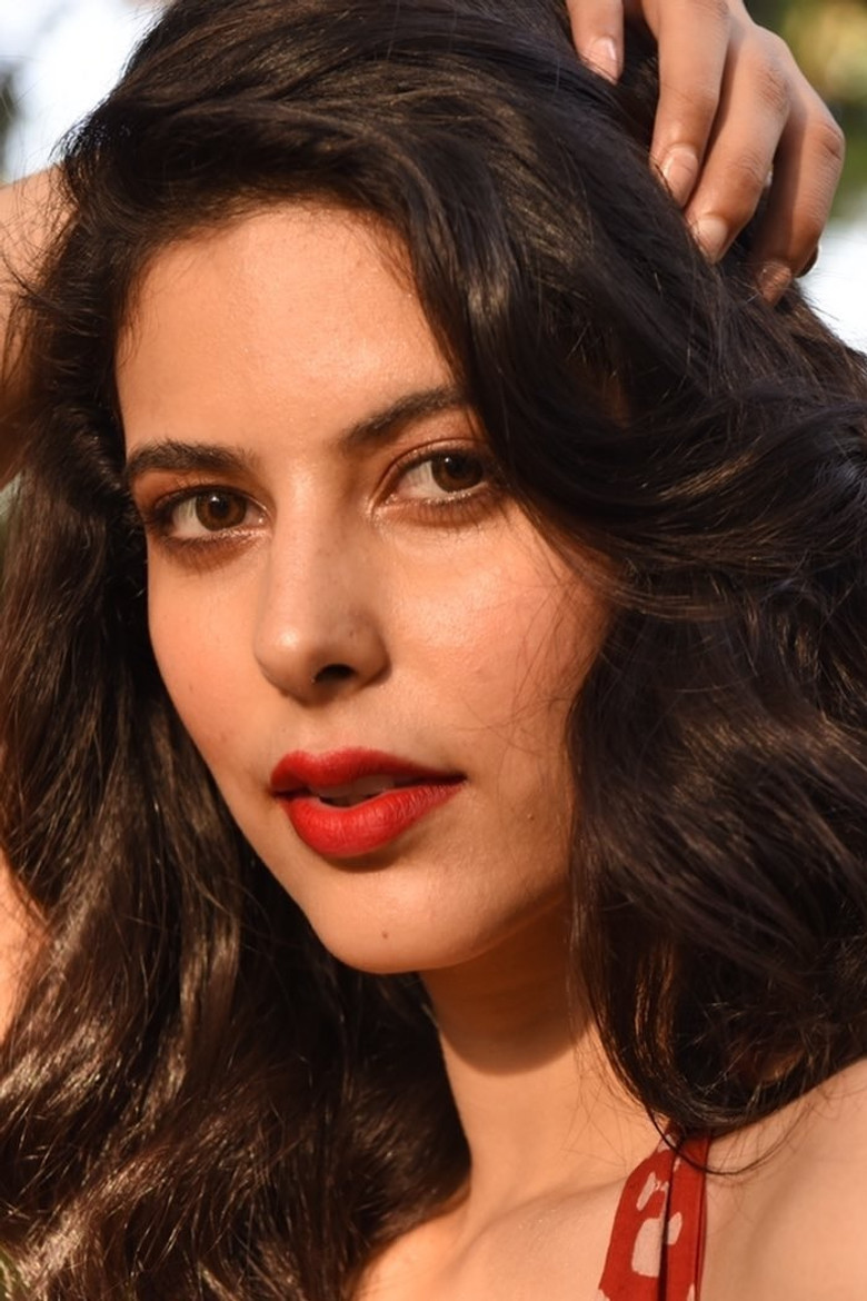 Saloni Khanna photo