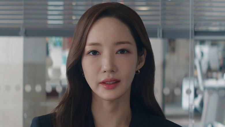 Still from Siren's Kiss - Season 1 Episode 1