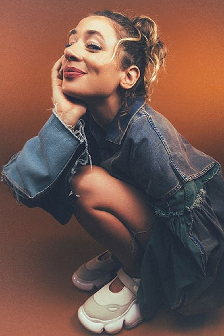 Luiza portrait image