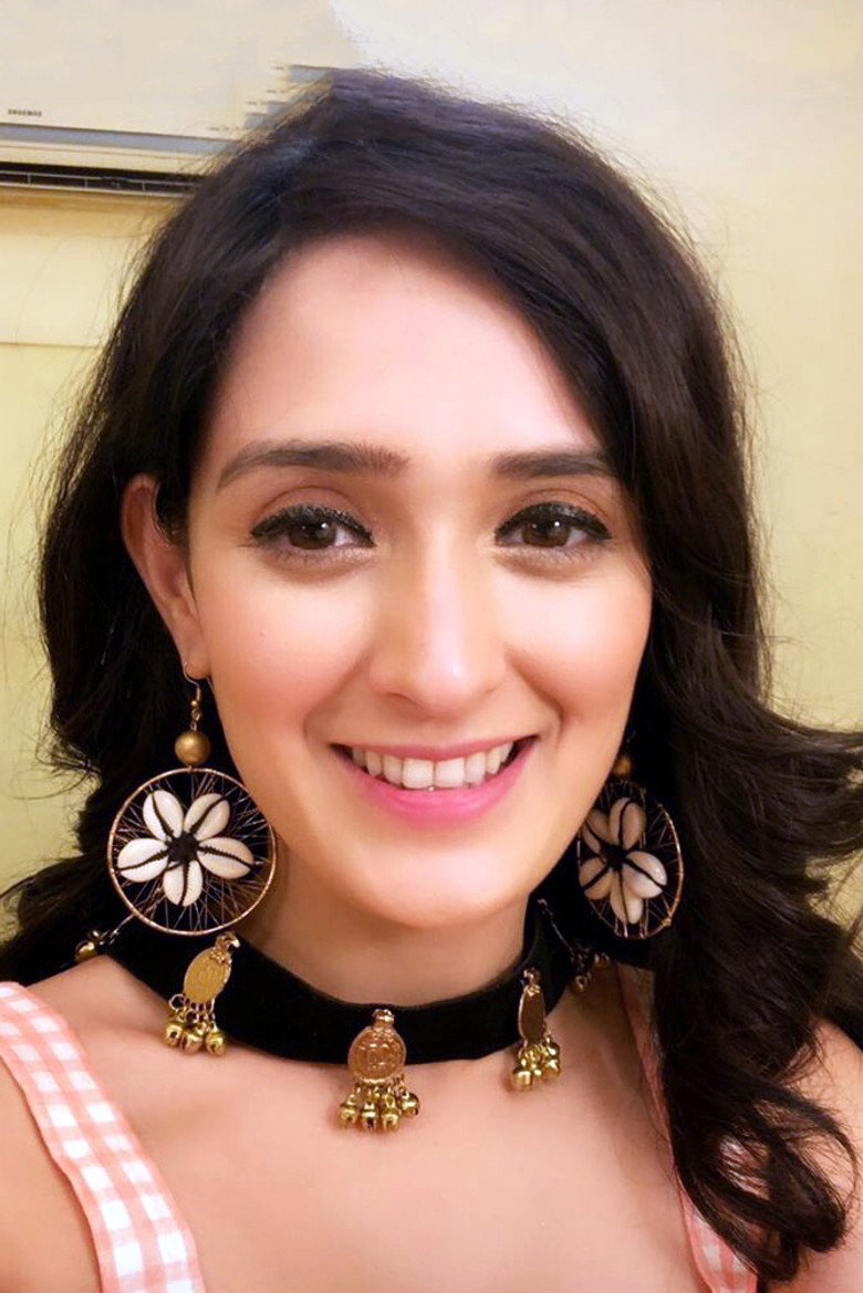 Pankhuri Awasthy photo 2